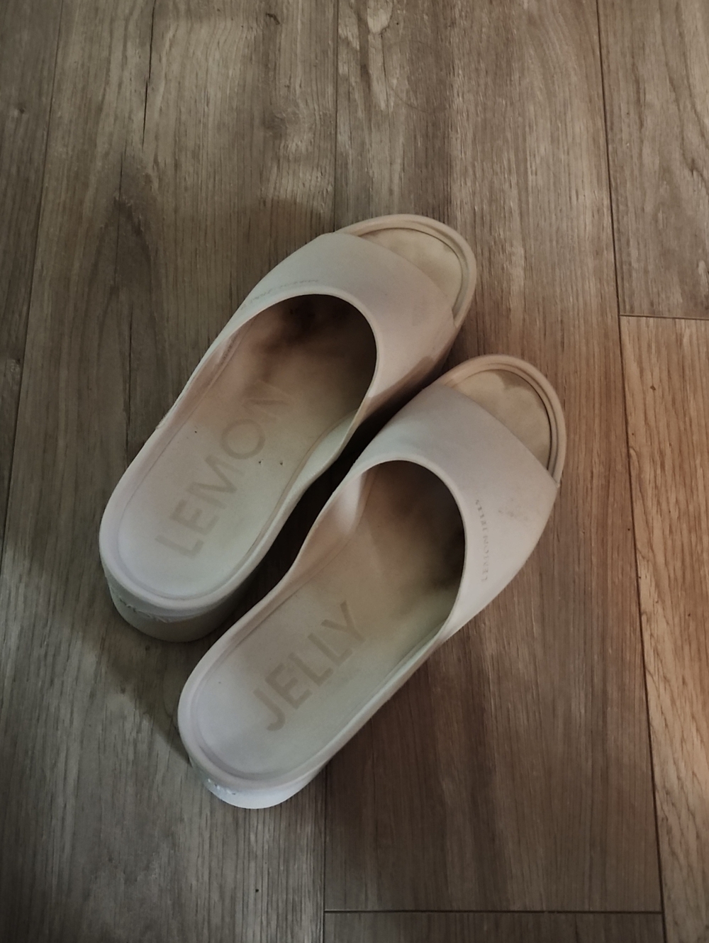 Lemon Jelly Women's Cream Blush Slide Mules
